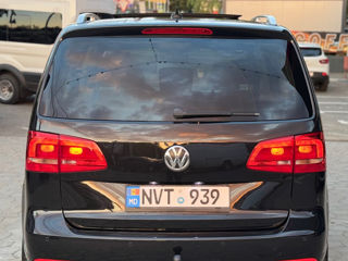 Volkswagen Touran foto 6