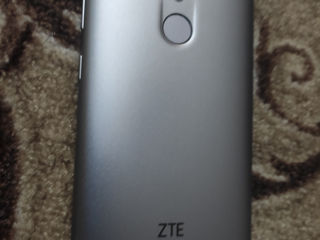 Смартфон ZTE AXON 7 Grey foto 2