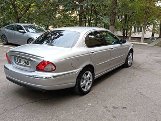 Jaguar X-Type foto 5