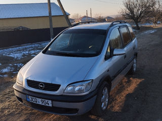 Opel Zafira foto 7