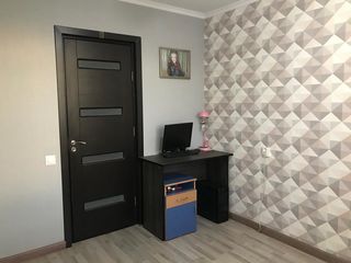 Vind apartament la ciocana mobilat cu toata tehnica foto 6