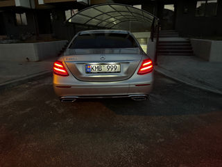 Mercedes E-Class foto 3