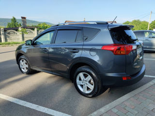 Toyota Rav 4 foto 4