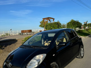 Toyota Yaris foto 3