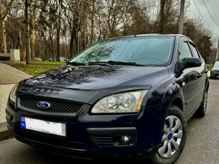 Ford Focus foto 2