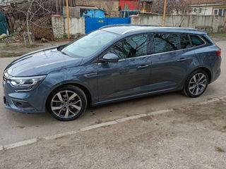 Renault Megane foto 2