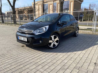 KIA Rio foto 2