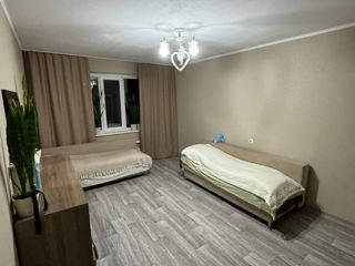Apartament cu 3 camere, 70 m², BAM, Bălți foto 2