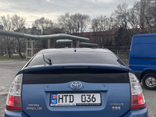 Toyota Prius foto 4