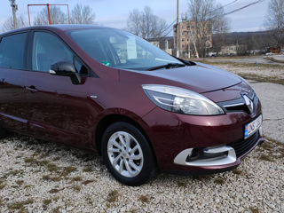 Renault Scenic foto 2