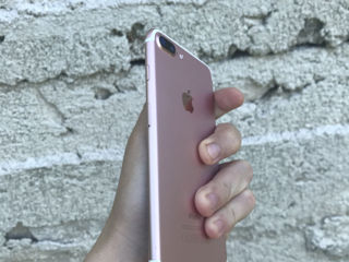Vănd Iphone 7 Plus Rose Gold