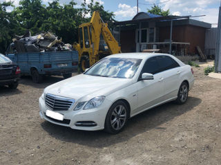 Piese disponibile la Mercedes w212