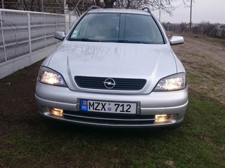 Opel Astra foto 3