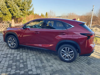 Lexus NX Series foto 2