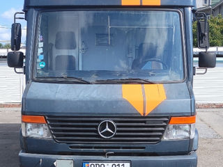 Mercedes Vario 815 D