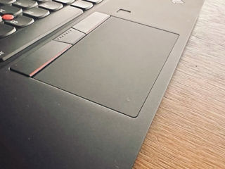 Lenovo X1 Carbon i7-10510U / 16Gb / 2Tb foto 4