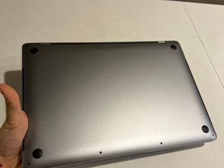 MacBook pro 15in 2017 Space gray 1TB SSD foto 2