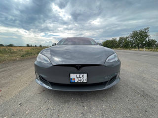 Tesla Model S foto 7