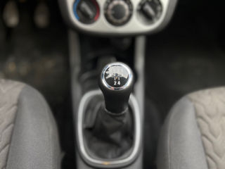 Opel Corsa foto 16