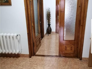 Apartament cu 3 camere, 132 m², Centru, Chișinău foto 2