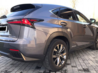 Lexus NX Series foto 2