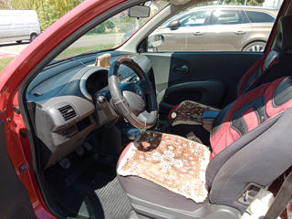 Nissan Micra foto 4