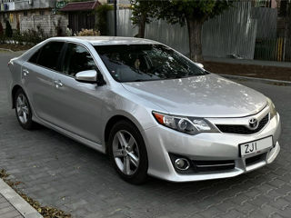 Toyota Camry foto 2