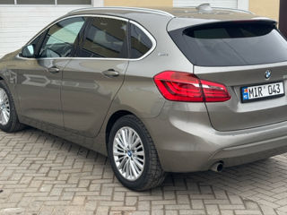 BMW 2 Series Active Tourer foto 6