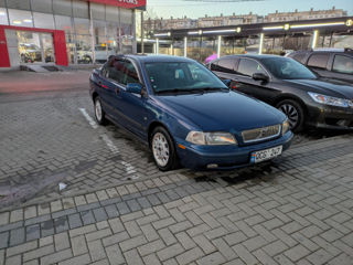 Volvo S40