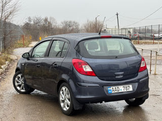 Opel Corsa foto 8