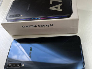 Samsung Galaxy A7 (2018) foto 1