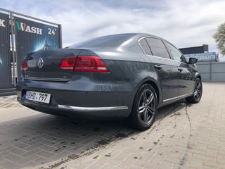 Volkswagen Passat foto 6