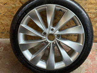 R18 disc cu Anvelopă 5x112 235/40 foto 3