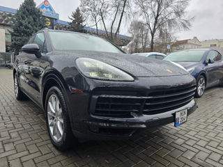 Porsche Cayenne foto 2