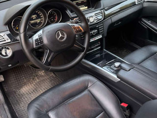 Mercedes E-Class foto 7