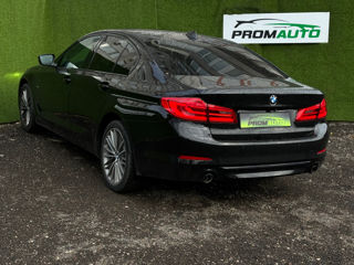 BMW 5 Series foto 6