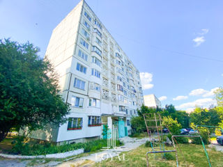 Apartament cu 2 camere, 55 m², Botanica, Chișinău foto 12