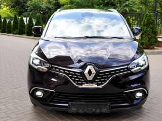 Renault Grand Scenic foto 2