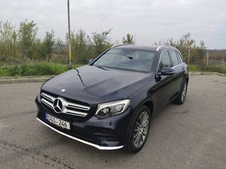 Mercedes GLC foto 1
