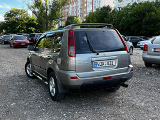 Nissan X-Trail foto 3