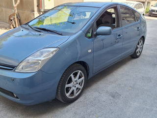 Toyota prius 20 piese. Запчасти. foto 1