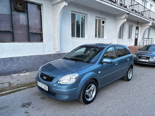 KIA Rio foto 4