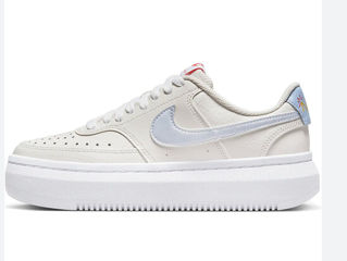 Pentru fete – noi și stylish! - Kicks Nike Court Vision Alta (originale)