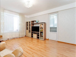 Apartament cu 3 camere, 113 m², Botanica, Chișinău foto 5