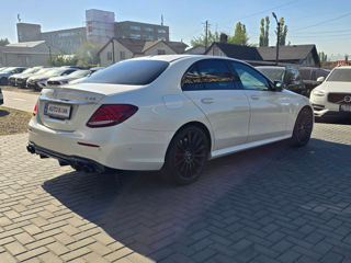 Mercedes E-Class foto 6