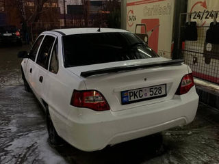 Daewoo Nexia foto 5