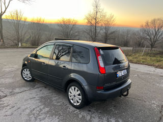 Ford C-Max foto 7