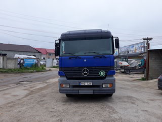 Mercedes Aktros 2540 foto 2