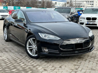 Tesla Model S foto 3