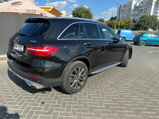 Mercedes GLC foto 3